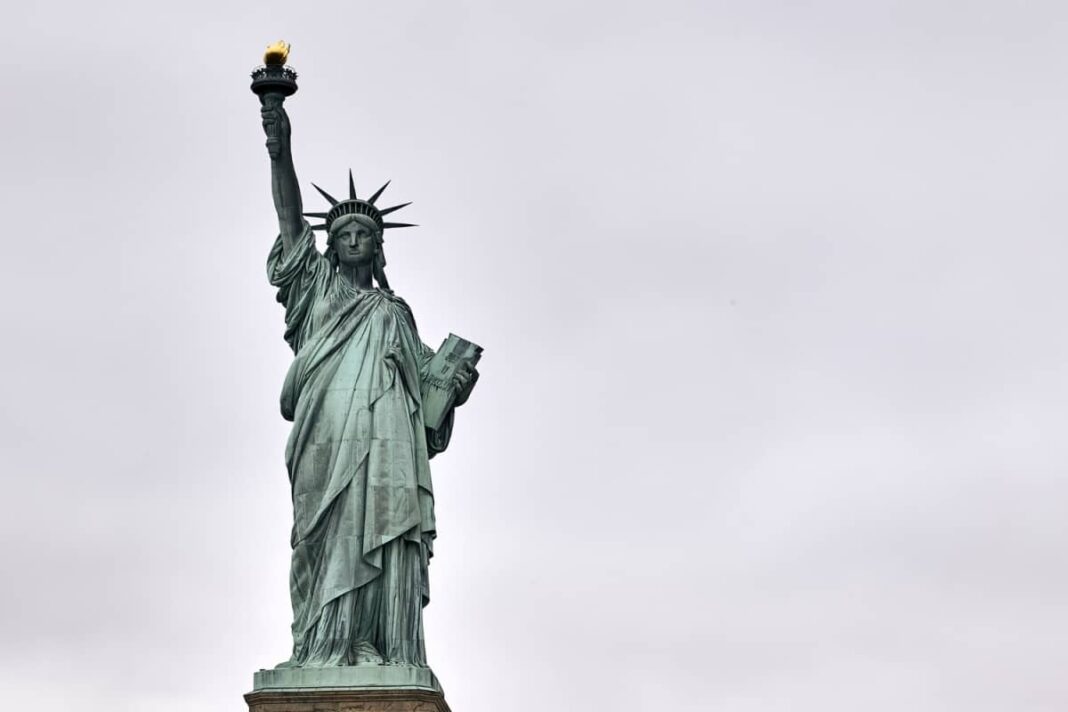 Statue Liberty